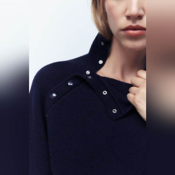 ❤️❤️❤️Zara 100% MERINO WOOL BUTTONED SWEATER - Picture 4 of 7